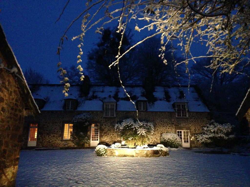 Bed and Breakfast La Grande Sauvagere Saint-Pierre-de-Plesguen Zewnętrze zdjęcie